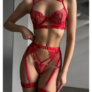 Hungry Eyes Lingerie Set – Black